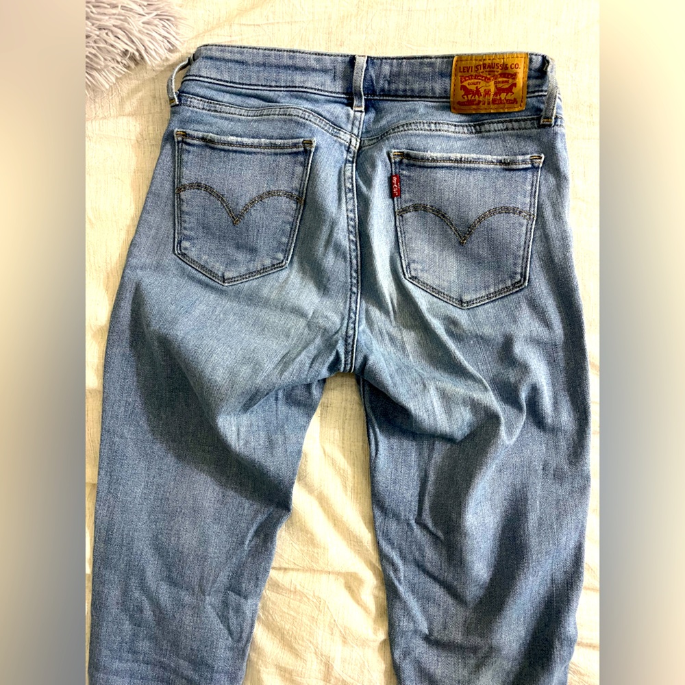 Size 27 Levi Denim Jeans